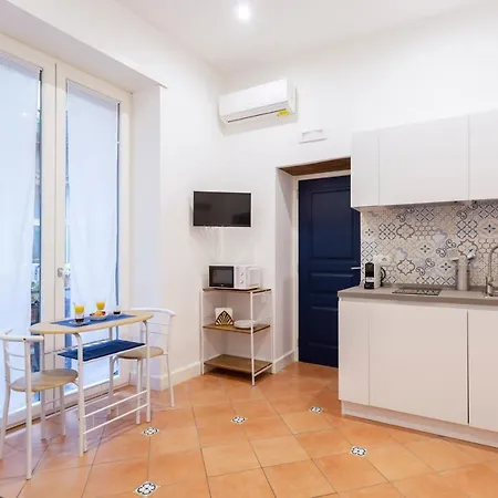 بيت ضيافة Eleonora 4*