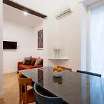 Eleonora بيت ضيافة